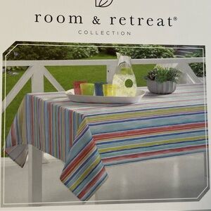 room & retreat Rectangle Tablecloth Textured Woven 60"x 102" Striped Multicolor